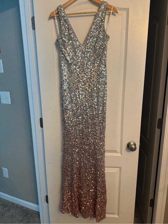 Lulus Dresses & Skirts - Lulus Gown- Small